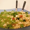 Mediterraner Nudelsalat